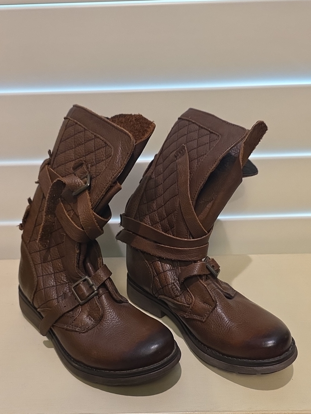 Women Brown Quilted Strap Boots